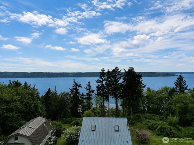 38 M Cascade Drive, Hat Island, WA 98206