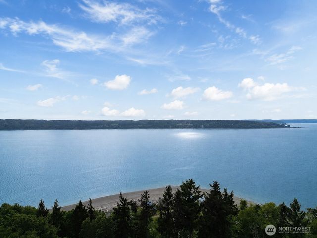 38 M Cascade Drive, Hat Island, WA 98206