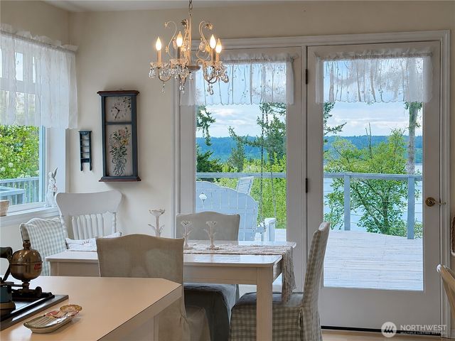 38 M Cascade Drive, Hat Island, WA 98206