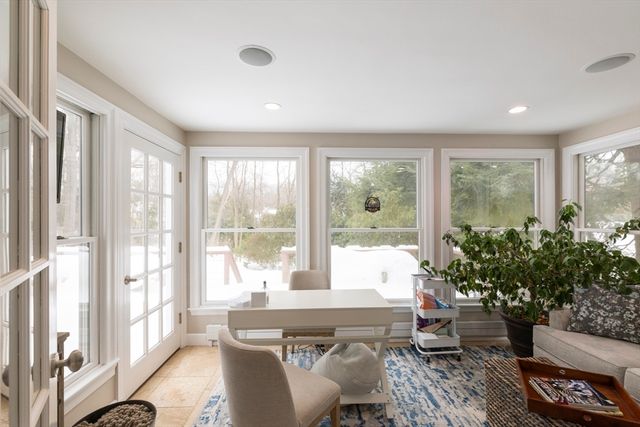 64 Varick Rd, Newton, MA 02468