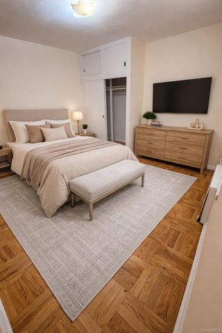 32-22 91 Street 106, East Elmhurst, NY 11369