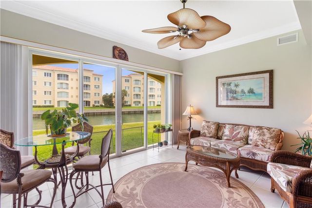 19 Harbour Isle Drive 106, Hutchinson Island, FL 34949