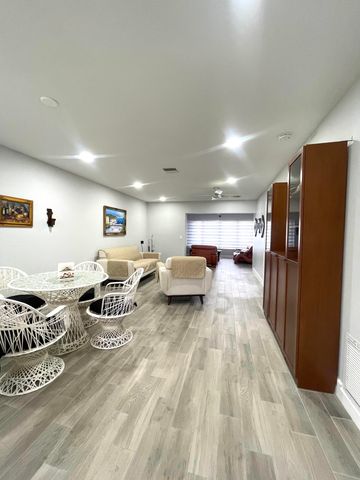 2638 Gately Drive E 67, West Palm Beach, FL 33415