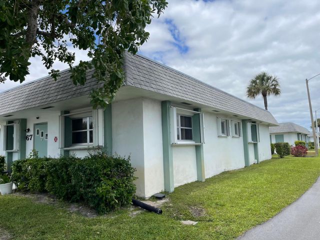 2638 Gately Drive E 67, West Palm Beach, FL 33415