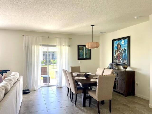 2638 Gately Drive E 67, West Palm Beach, FL 33415