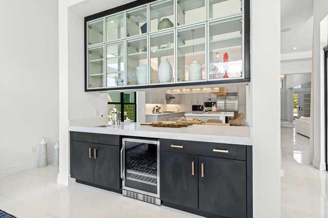 9594 Vescovato Way, Boca Raton, FL 33496