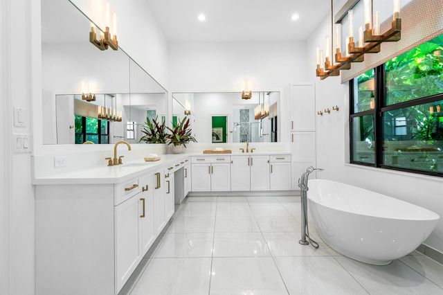 9594 Vescovato Way, Boca Raton, FL 33496