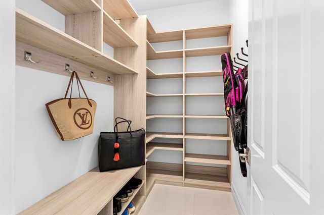 9594 Vescovato Way, Boca Raton, FL 33496