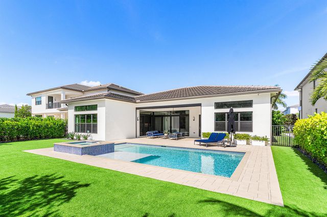 9594 Vescovato Way, Boca Raton, FL 33496