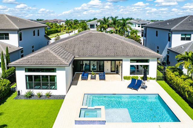 9594 Vescovato Way, Boca Raton, FL 33496