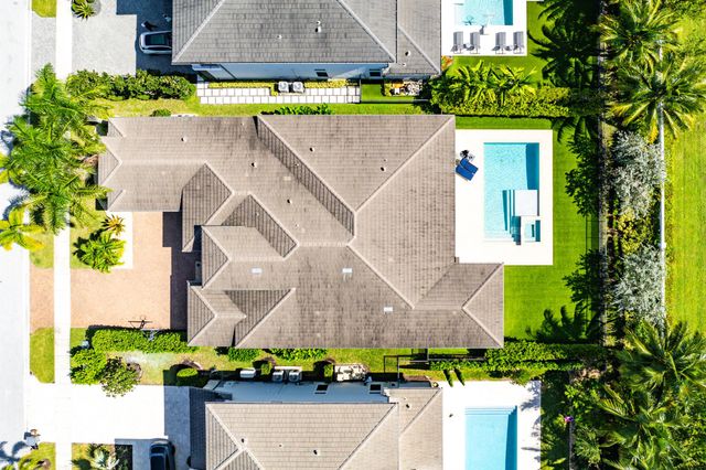 9594 Vescovato Way, Boca Raton, FL 33496