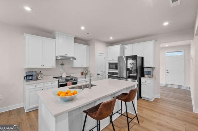 157 Asbury Circle, Calhoun, GA 30701