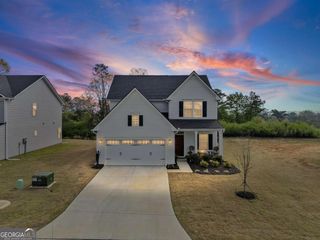 157 Asbury Circle, Calhoun, GA 30701