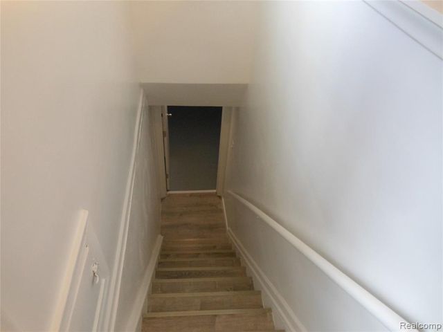 22025 Tanglewood Street, Saint Clair Shores, MI 48082