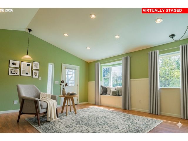 35271 MCKENZIE VIEW Dr, Springfield, OR 97478