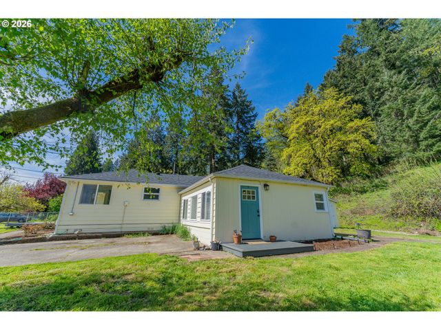 35271 MCKENZIE VIEW Dr, Springfield, OR 97478