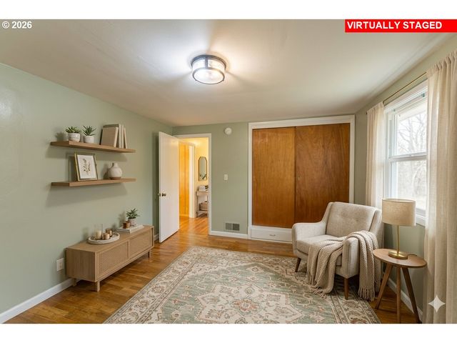 35271 MCKENZIE VIEW Dr, Springfield, OR 97478