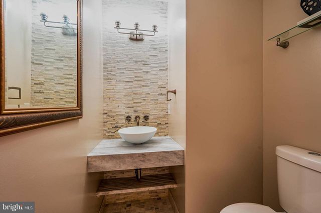 9505 COLUMBIA BLVD, Silver Spring, MD 20910