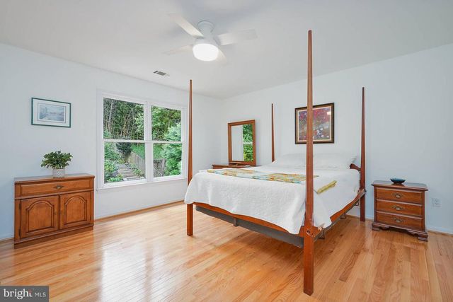 9505 COLUMBIA BLVD, Silver Spring, MD 20910