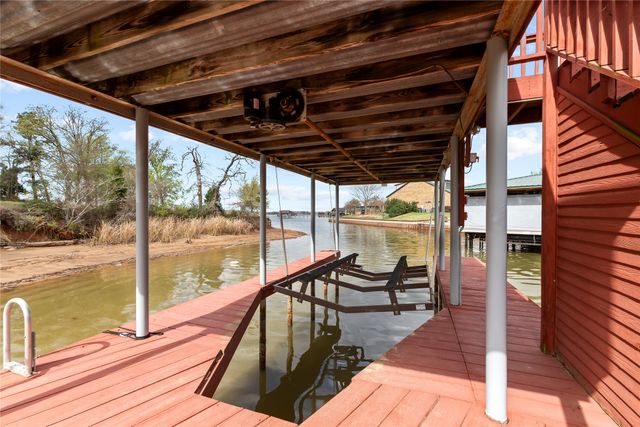 5459 Woodland Shores Drive, Log Cabin, TX 75148