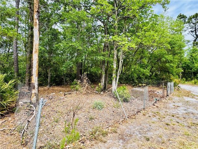 5062 Lampadoshia Road, Waverly, GA 31565