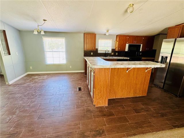 5062 Lampadoshia Road, Waverly, GA 31565
