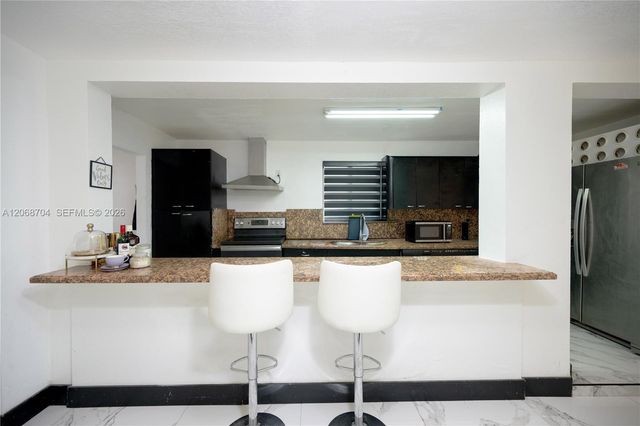 2920 SW 69th Avenue, Miami, FL 33155