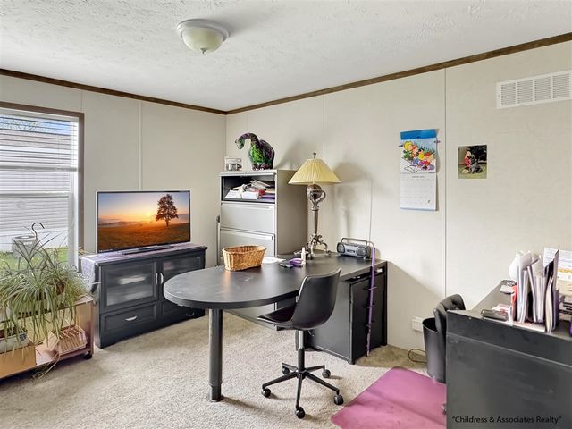 7342 Old Hickory Drive, Belmont, MI 49306