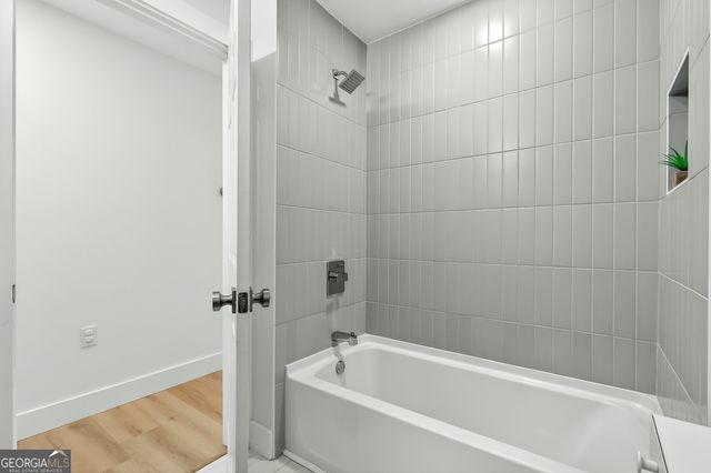 9103 Windrush Lane, Alpharetta, GA 30009