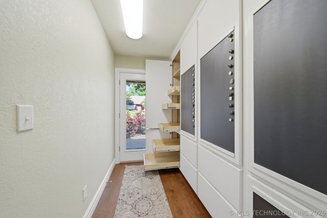 9905 S Maplewood Avenue, Tulsa, OK 74137