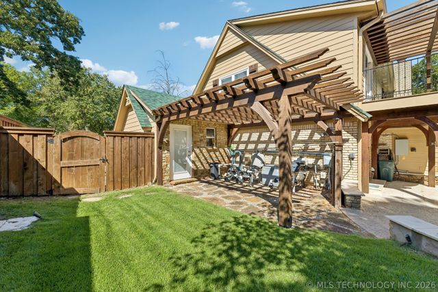 9905 S Maplewood Avenue, Tulsa, OK 74137