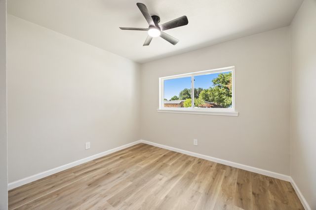 4577 Silversprings Drive, Dallas, TX 75211