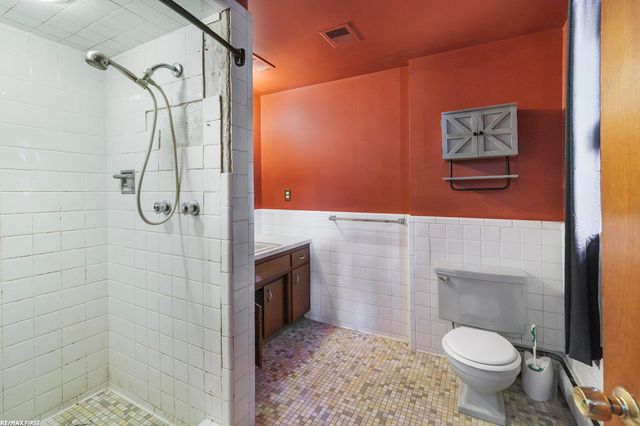 31461 Merrily St Street, Roseville, MI 48066