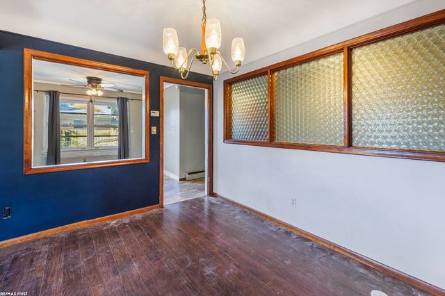 31461 Merrily St Street, Roseville, MI 48066