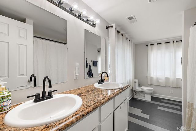 4755 Forest Avenue, Waterford Charter Township, MI 48328