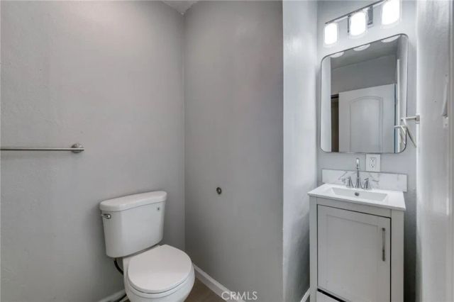 934 W Terrace, Fresno, CA 93705