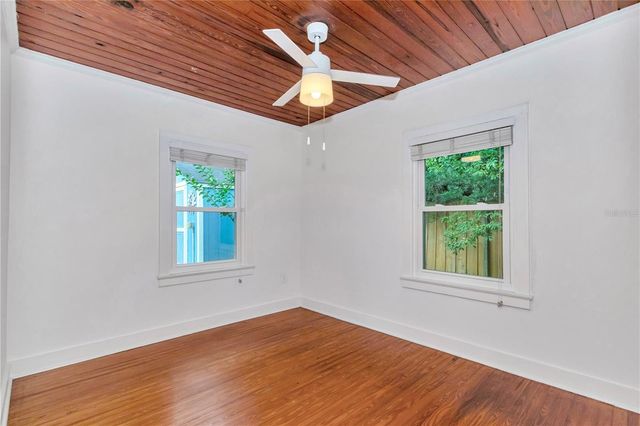956 NE 5TH STREET, Ocala, FL 34470