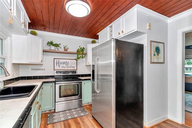 956 NE 5TH STREET, Ocala, FL 34470
