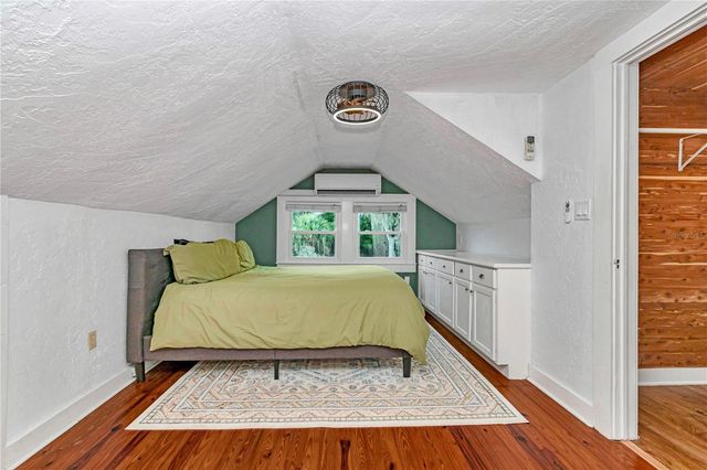 956 NE 5TH STREET, Ocala, FL 34470