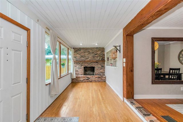 956 NE 5TH STREET, Ocala, FL 34470