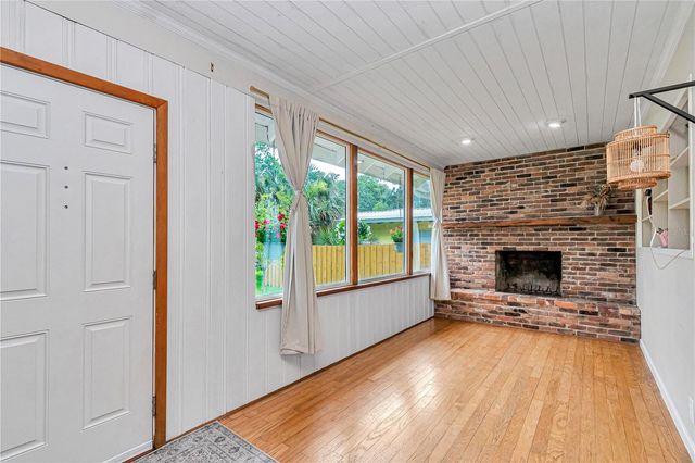 956 NE 5TH STREET, Ocala, FL 34470