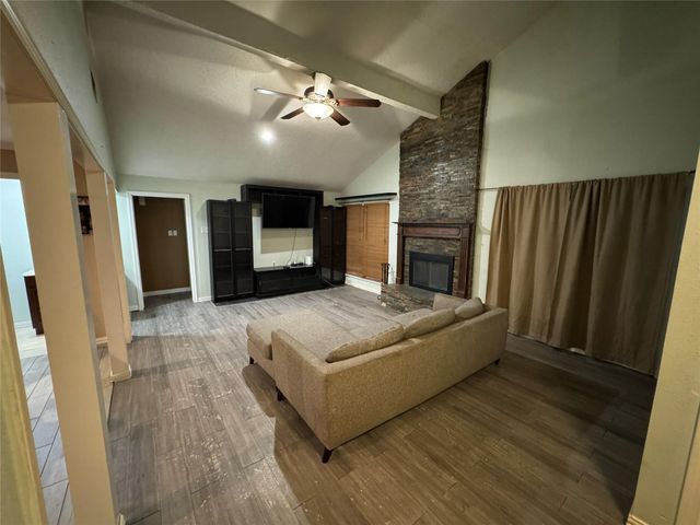 13115 Ravensway Drive, Cypress, TX 77429