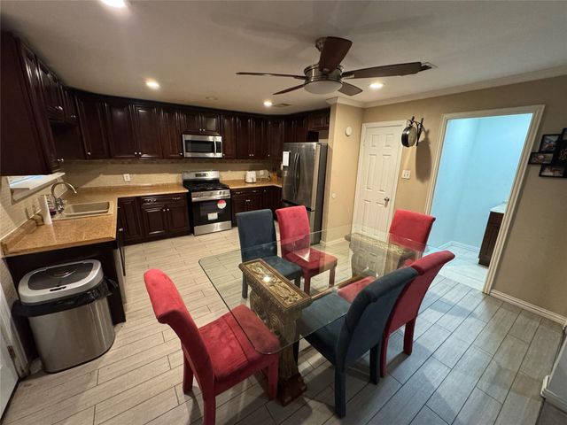 13115 Ravensway Drive, Cypress, TX 77429