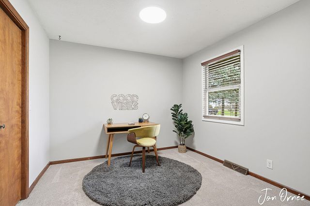 14155 Deer Cove Drive, Holland, MI 49424