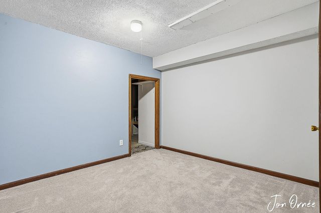 14155 Deer Cove Drive, Holland, MI 49424