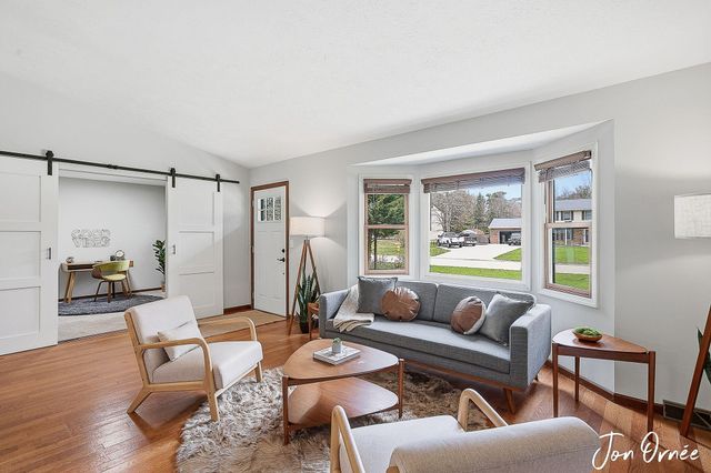14155 Deer Cove Drive, Holland, MI 49424