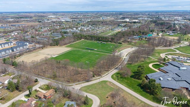 14155 Deer Cove Drive, Holland, MI 49424