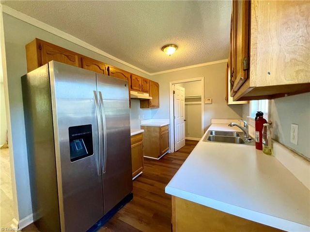 797 Carrieland Drive, Greensboro, NC 27405