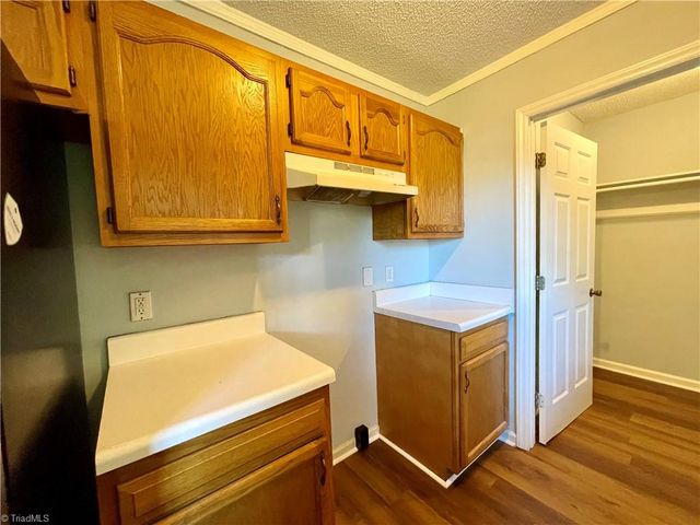 797 Carrieland Drive, Greensboro, NC 27405