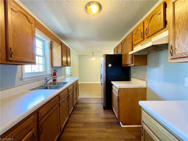 797 Carrieland Drive, Greensboro, NC 27405
